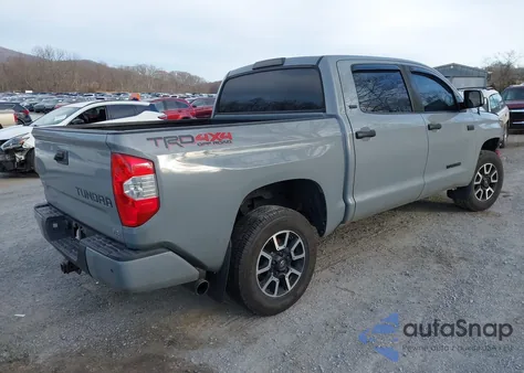 2019 Toyota Tundra Sr5 5.7L V8 z USA, uszkodzony, nr VIN 5TFDY5F1XKX838022